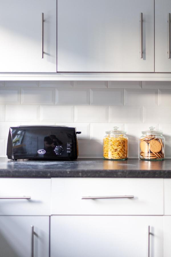 Arte Stays - 3-Bedroom Bright House London, Haggerston, Garden, Parking, 8 Min Walk To Haggerston Station, Weekly Or Monthly Stays, Serviced Accommodation - 7 Guests Ngoại thất bức ảnh